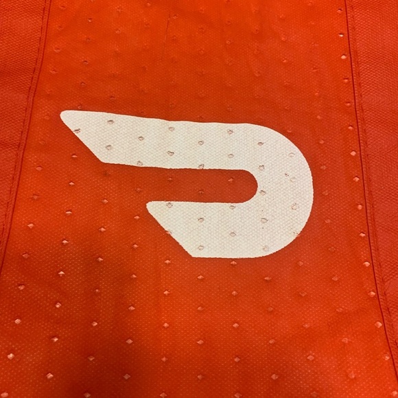 Doordash Insulated food, delivery bag or takeout zip up tote make extra money - Picture 3 of 5